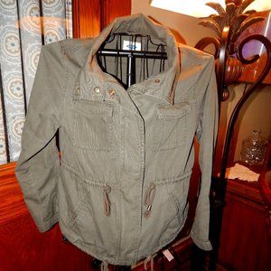 Ladies OLD NAVY Lightweight Jacket - Size large - Olive Drab Color